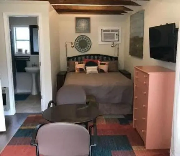 Cozy Free Parking Kitchen & Family Friendly * Lafayette